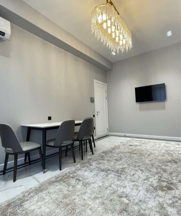 Срочно сдается квартира ЖК Парисен! Яккасарайский район!