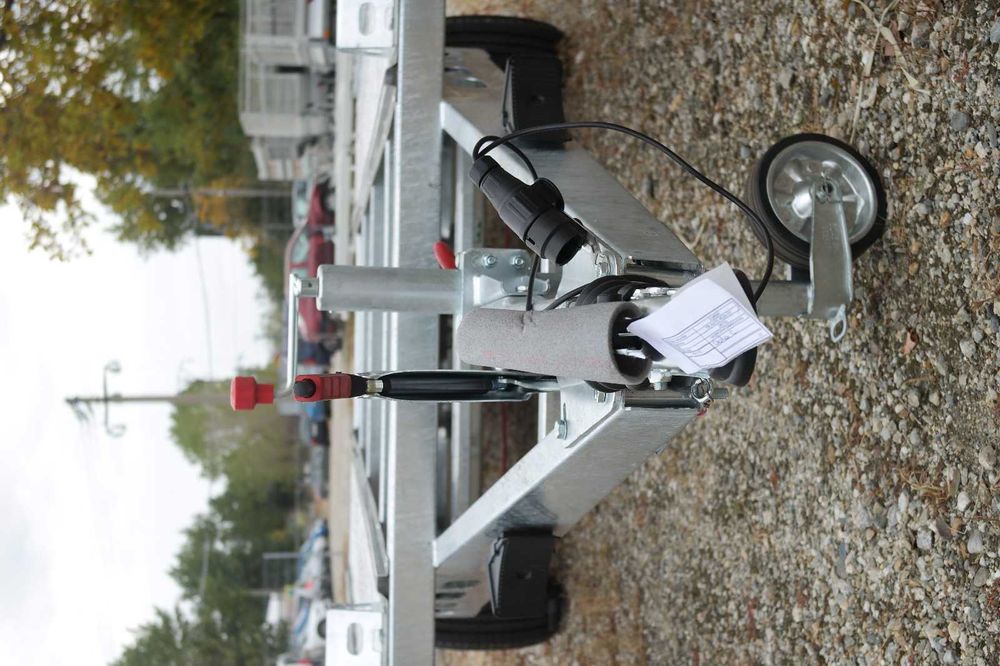 Platforma transport auto Repo, transport auto 2000-2700 kg 16990lei