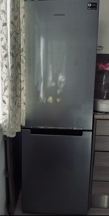 Хладилник Samsung