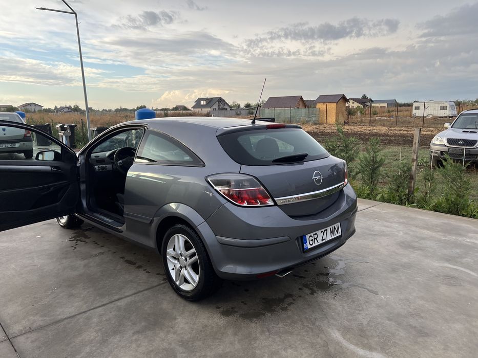 Opel Astra 1.9  Gtc