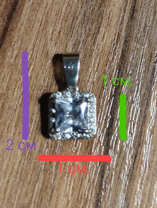 Продам кулон серебро б/у за 1500