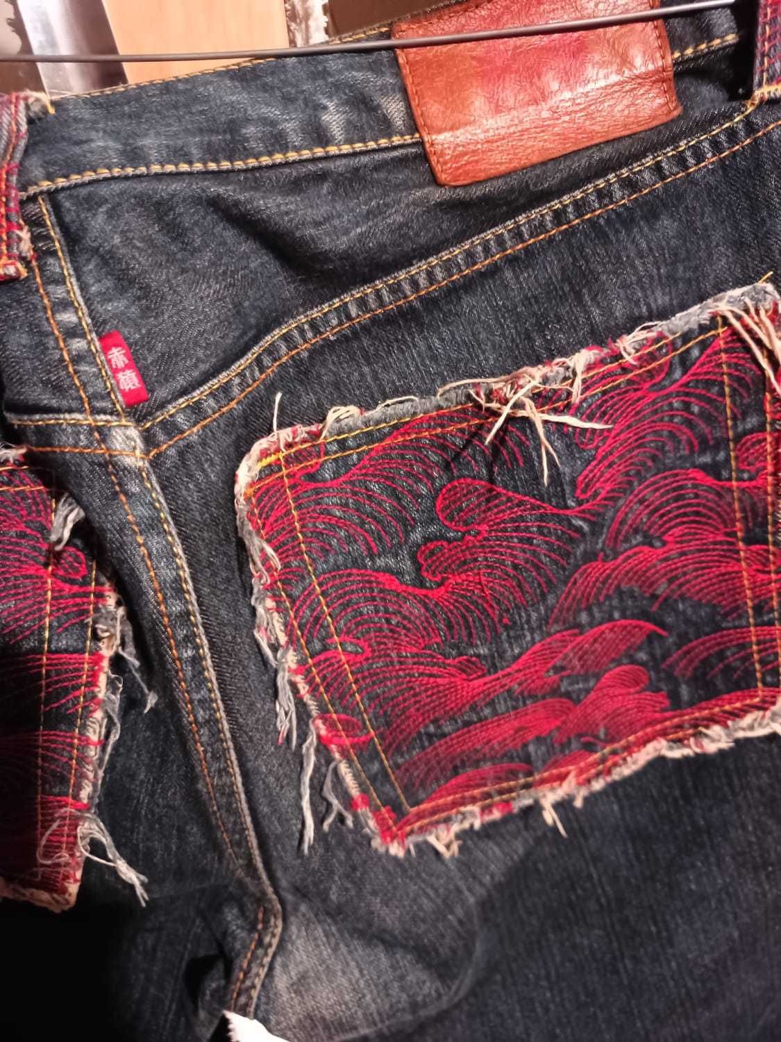 RMC Jeans – Denim Premium pentru Un Stil Autentic