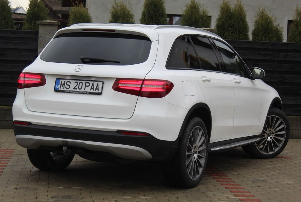 Mercedes-Benz GLC220 2016 4MATIC