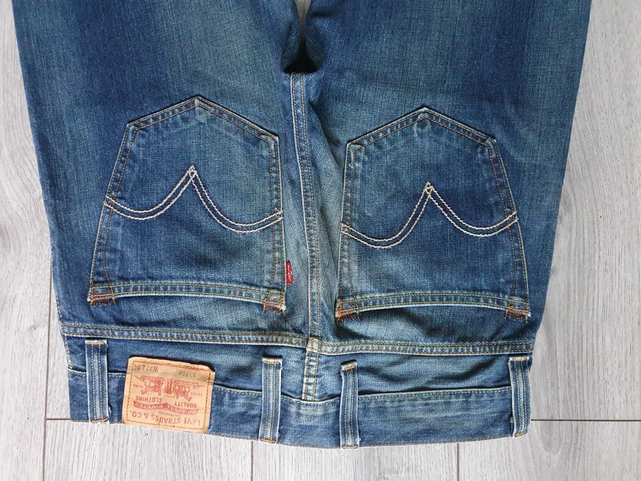 Blugi LEVI'S 506 Standard - Marime W32 L34 (Talie 85 cm)