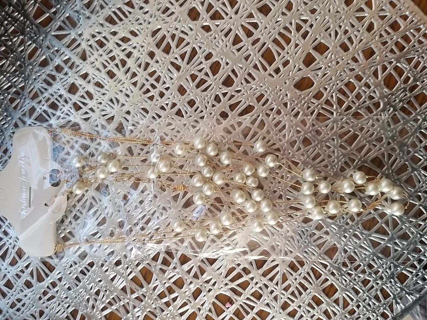 Set bijuterii auriu cu perle