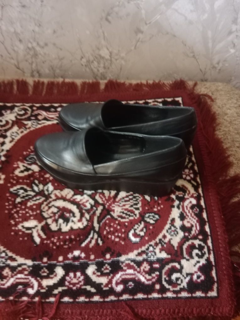 Женские. Туфли Новые 39 р37 р