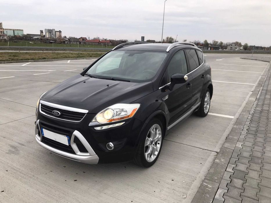 De vânzare Ford Kuga 4x4 model titanium