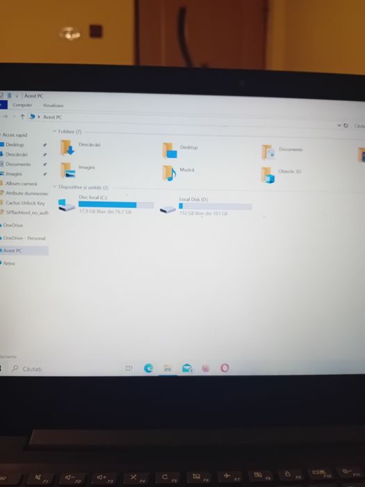 Vând laptop lenevo ideaPad S145-14IWL