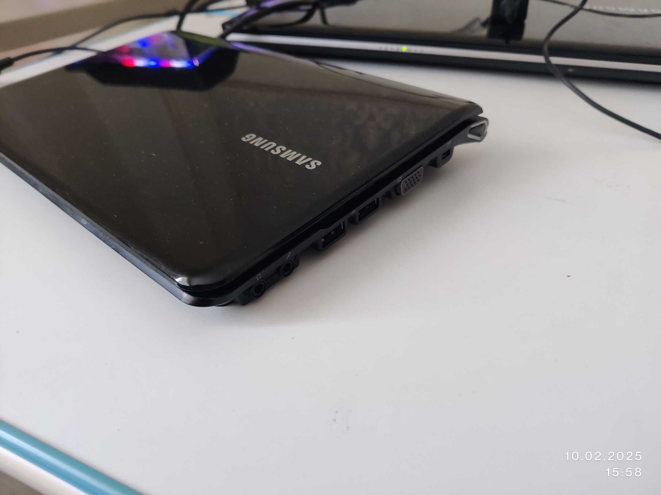 Продам Нетбук Samsung NP-NC110-A02