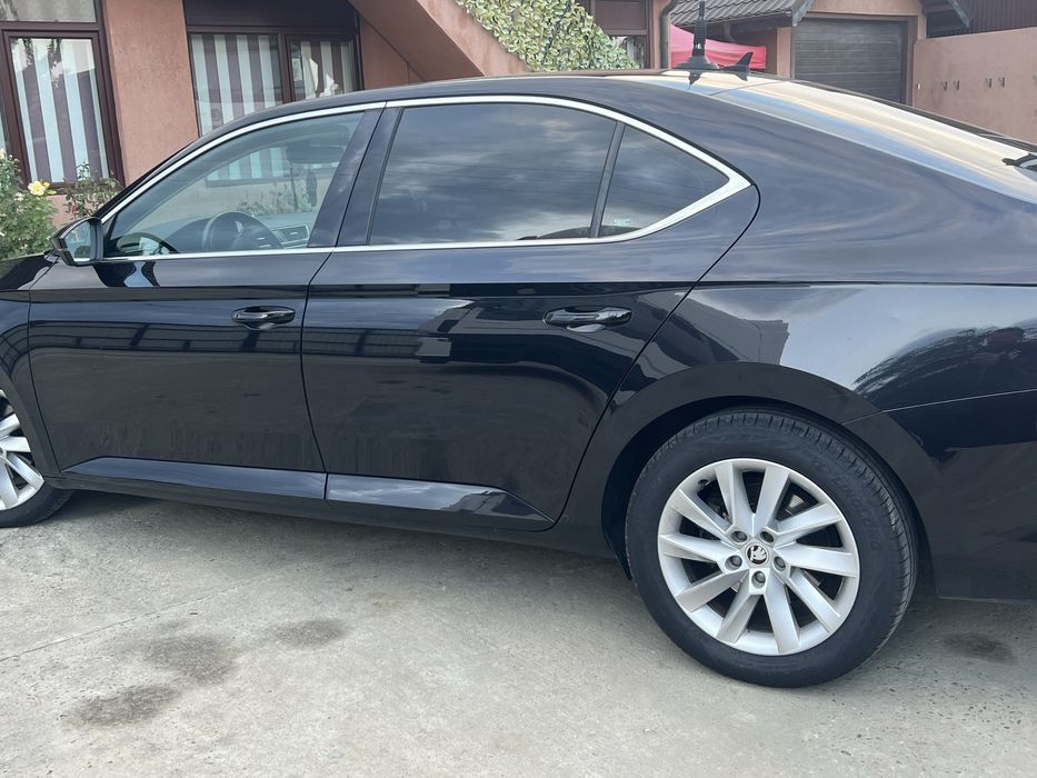 Vand Skoda Superb 2.0