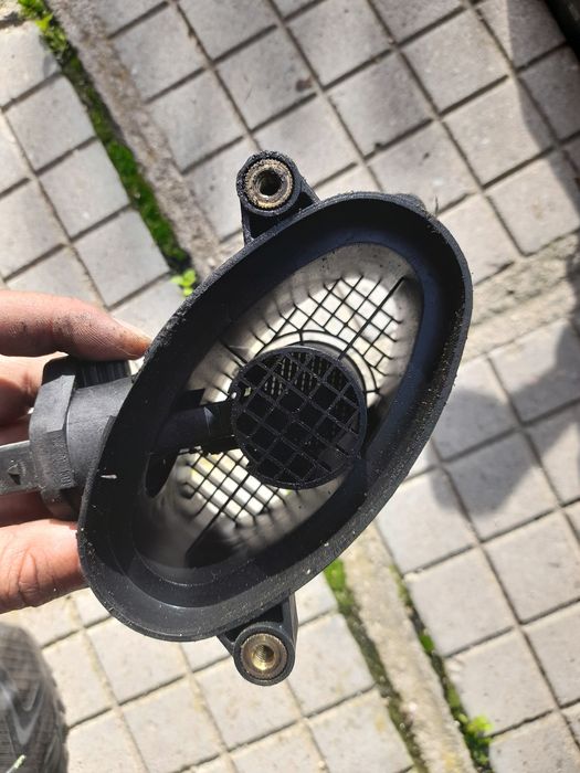 Дебитомер за бмв е46 320д 150к.с.