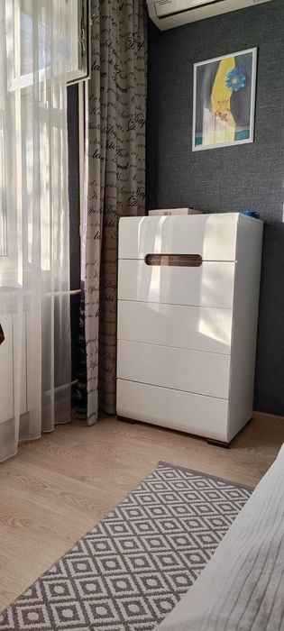 Продам комод для спальни