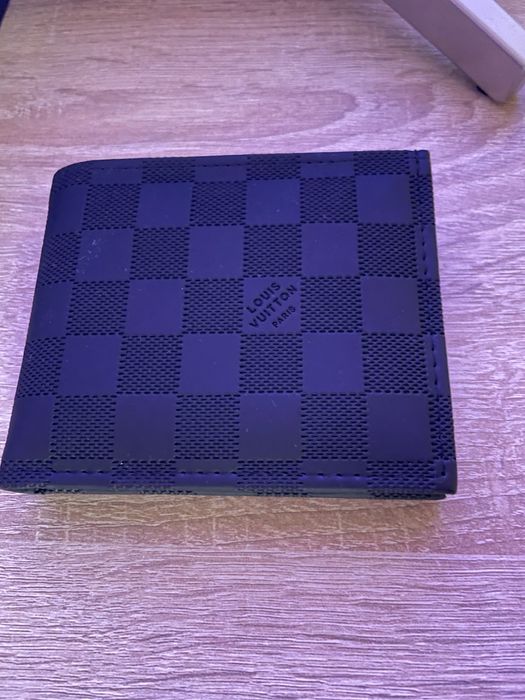 Портоне на Louis vuitton