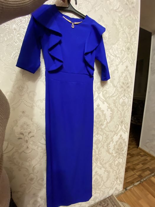 Женское платье б/у