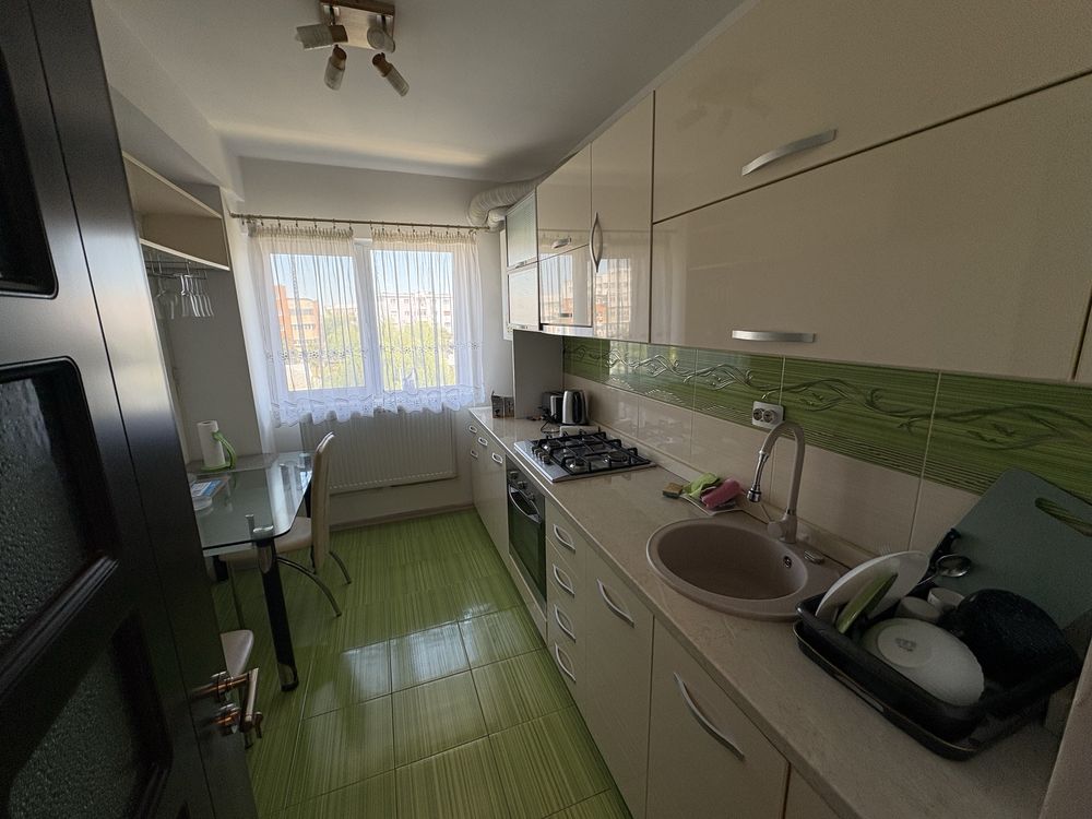 Inchiriere apartament 2 camere Modern, bloc nou