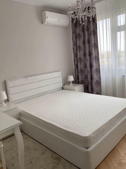 Дава се под наем Тристаен апартамент в София, Иван Вазов - 90 кв.м за 1000 € - Снимка #6