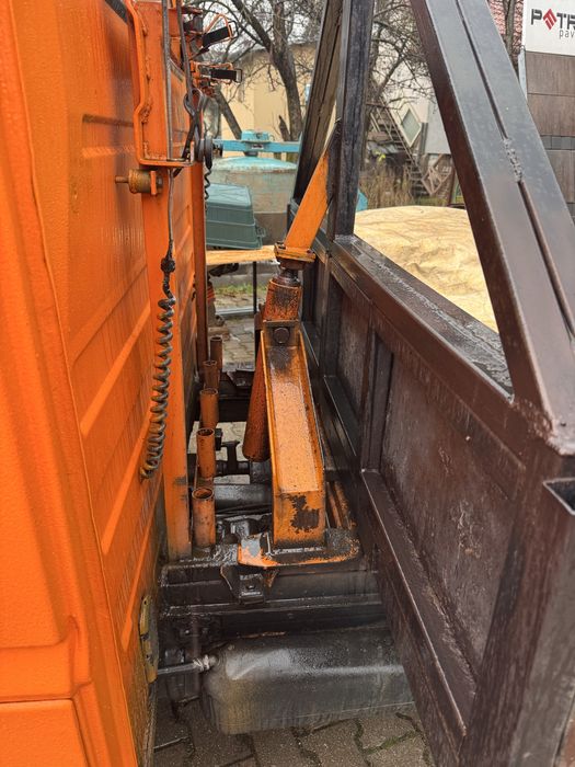 Mercedes sprinter basculabila