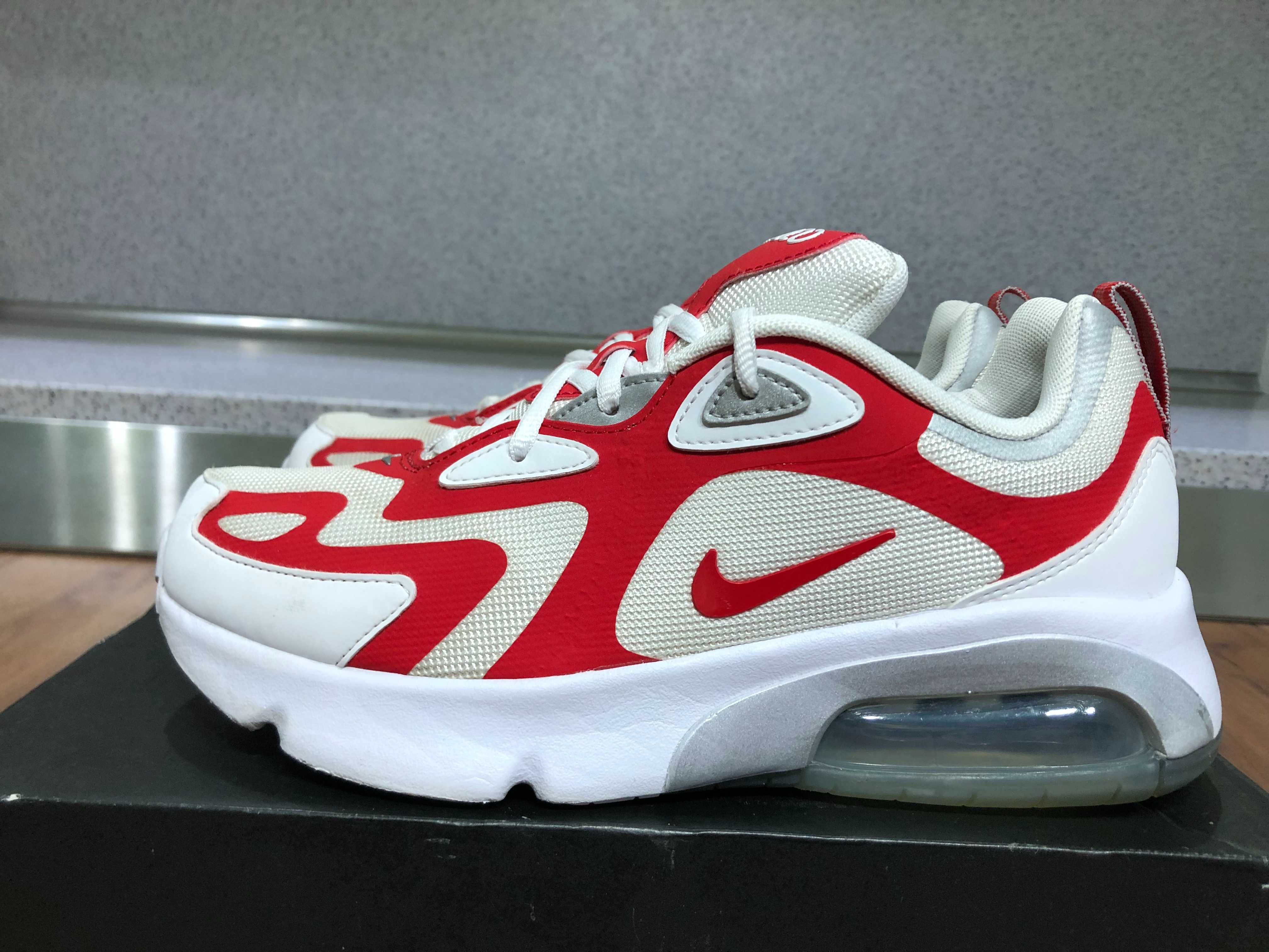 ОРИГИНАЛНИ *** Nike Air Max 200 / White University Red