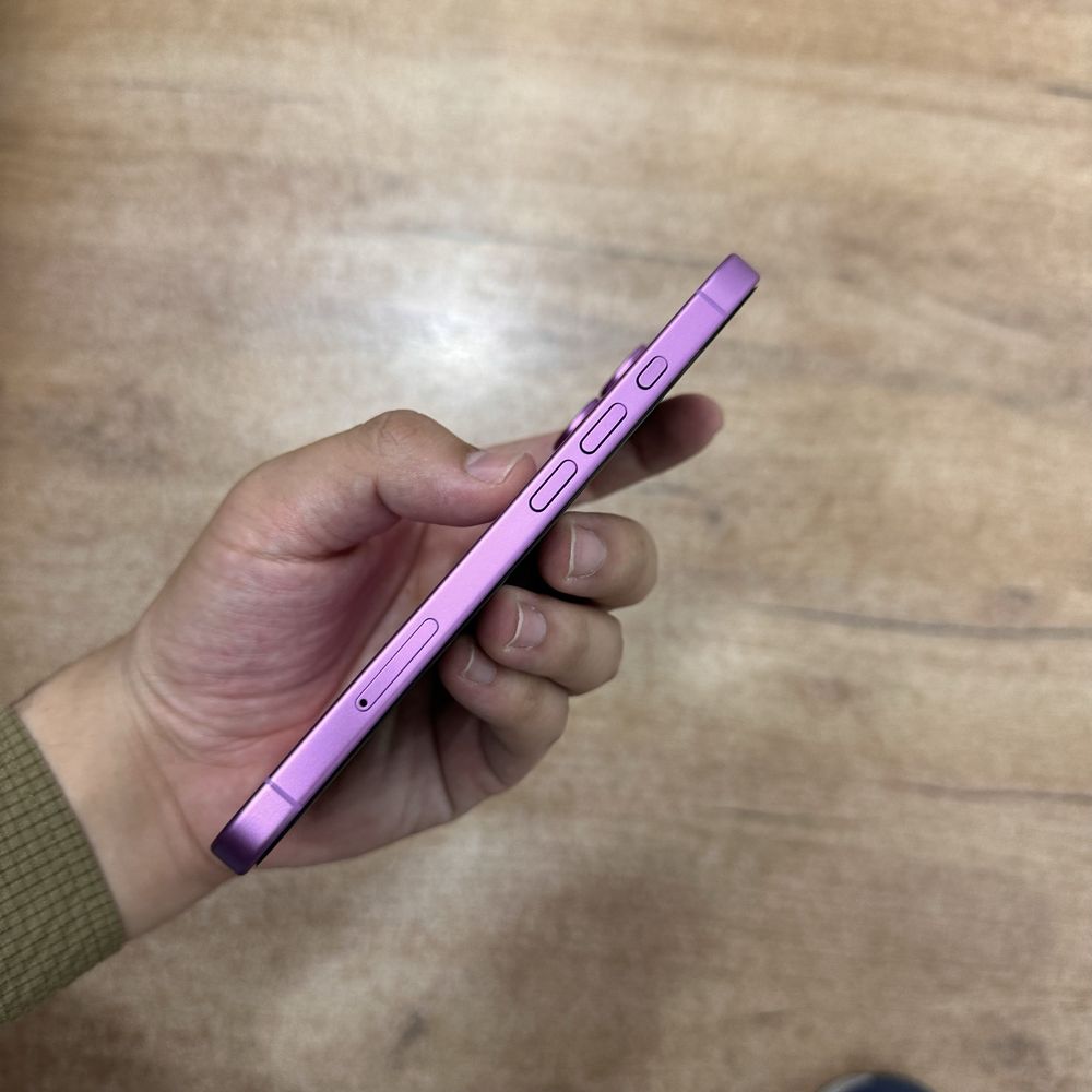 iPhone 16 128gb 100% 8- цикл Пинк цвет
