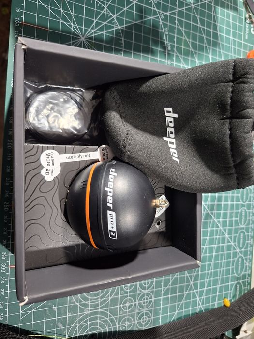 Sonar Deeper pro+ 2 cu suport pt.telefon