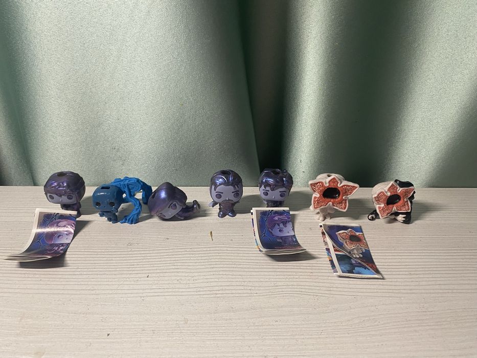 Фигурки Stranger things & kinder joy