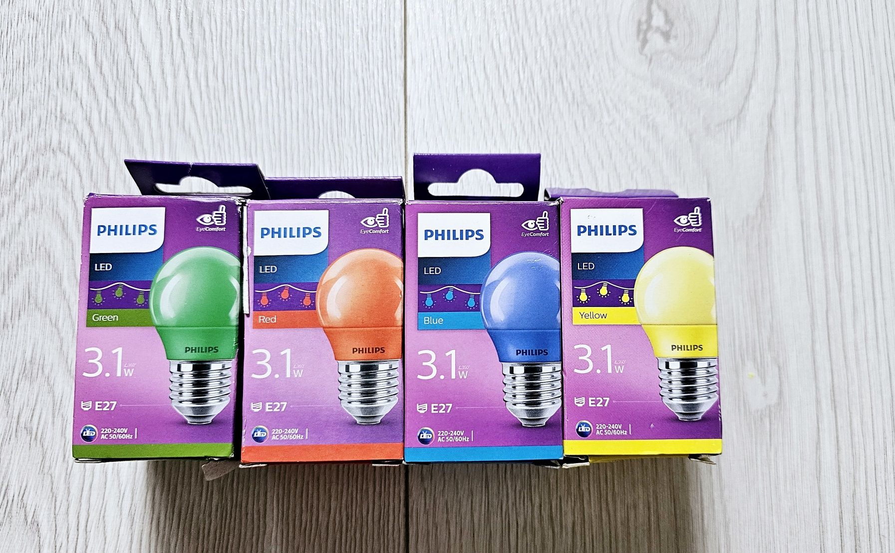 Set 4 becuri LED Philips (nou)