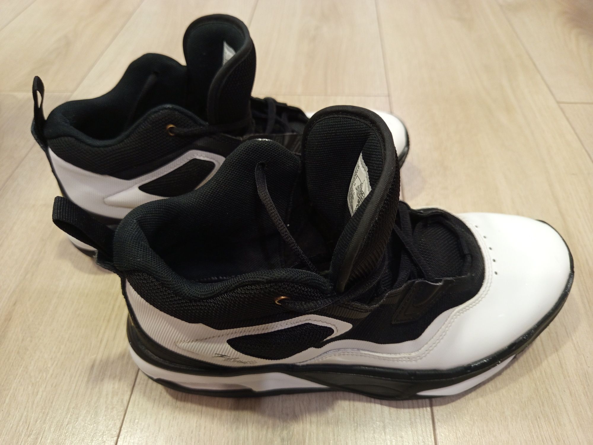 Jordan Stay Loyal 3