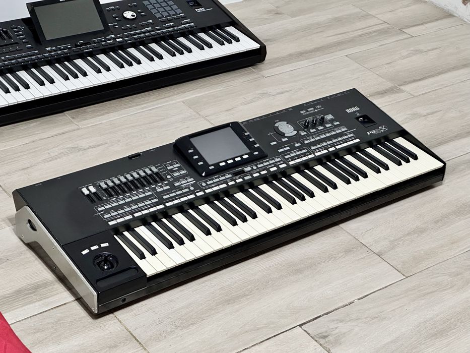 Продавам Korg Pa3X