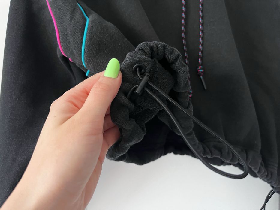 Hanorac dama Adidas, scurt, cu gluga, negru, marimea 38 / M