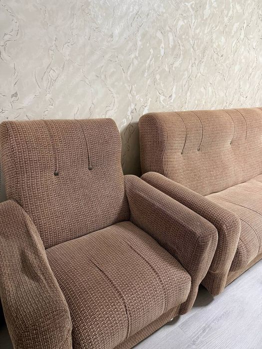 Диван хорошом состояние