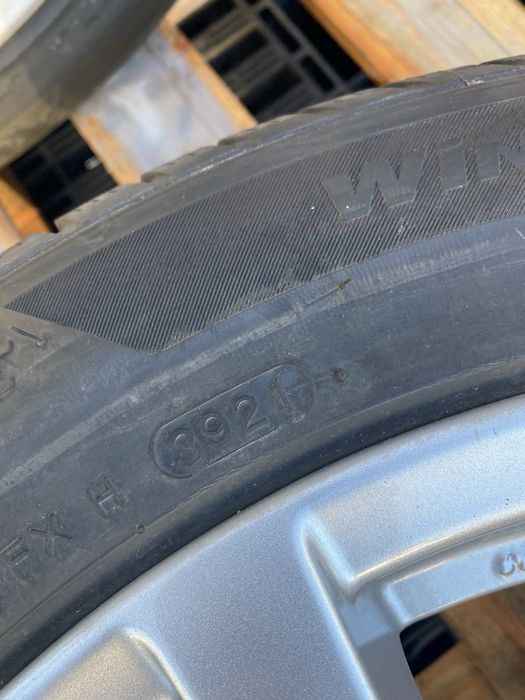 215/55/17 Ханкок Зимни