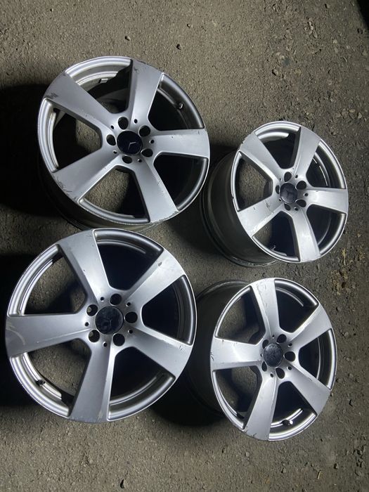 Комплект диски р 18 на мерседес.