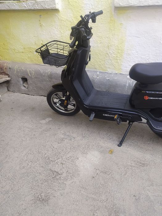 Скутер сотилади срочна янги