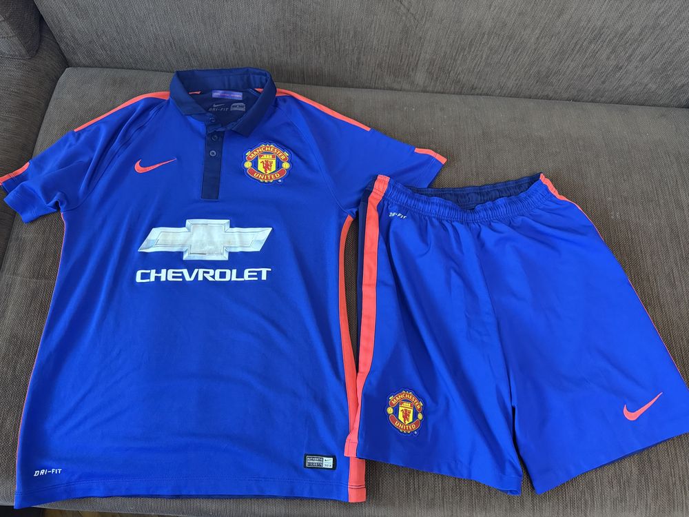 Echipament Oficial Nike FC Manchester United MUFC Original mărimea M