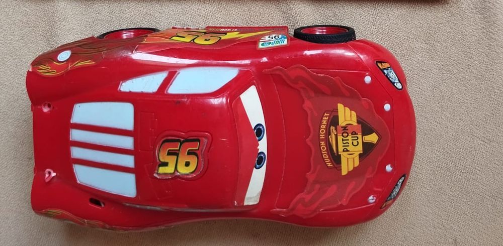 Разные игрушки обмен на памперсы