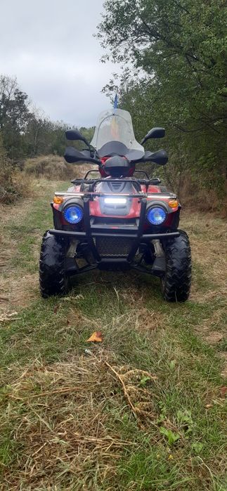 Proprietar vind linhai 300 an fabricație 2013  este 4x2