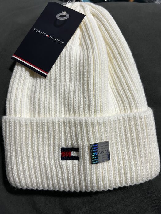 Fes unisex,nou mai multe culori disponibile