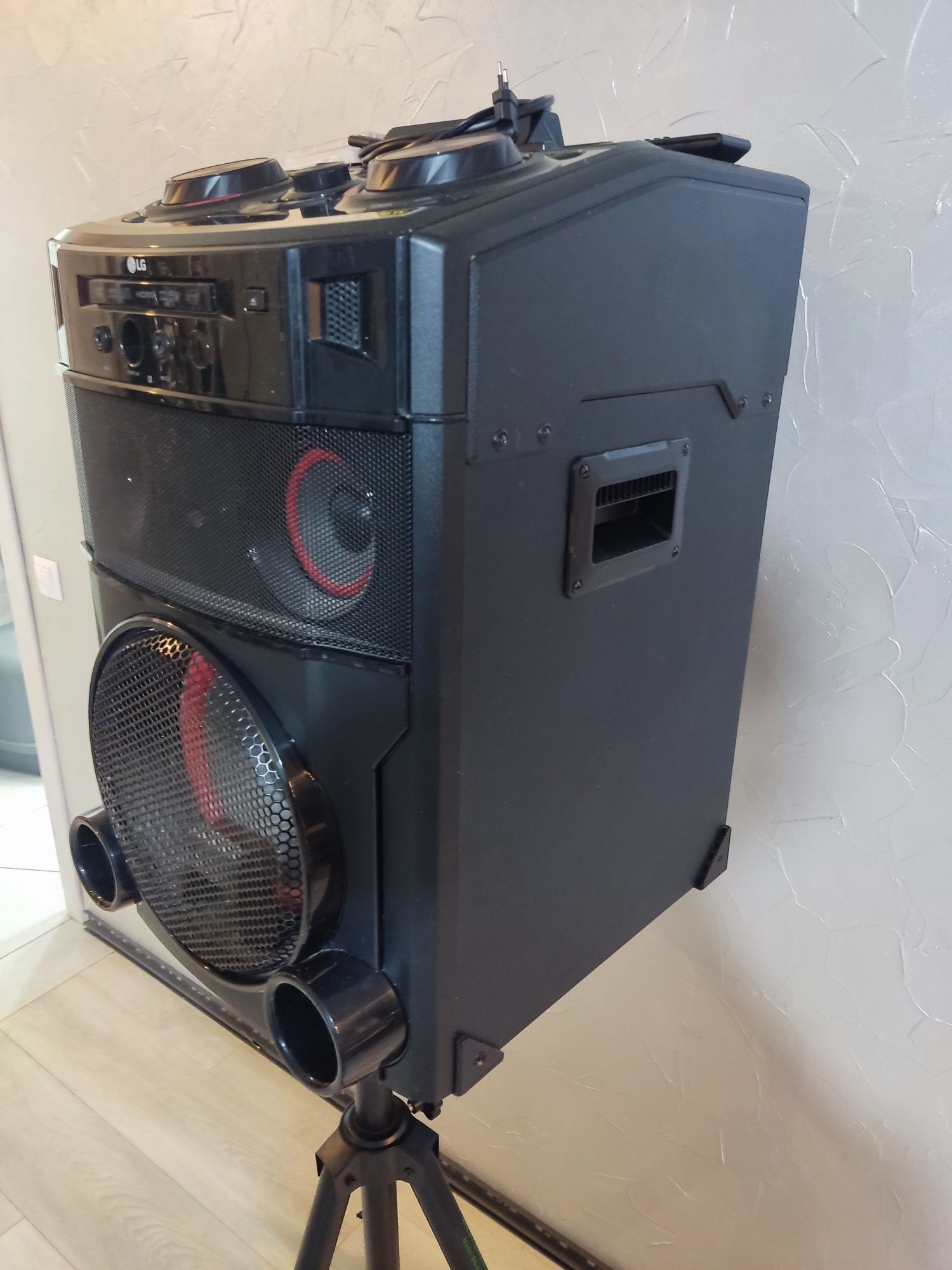 Колонка-Аудиосистема Midi LG OM-7550K