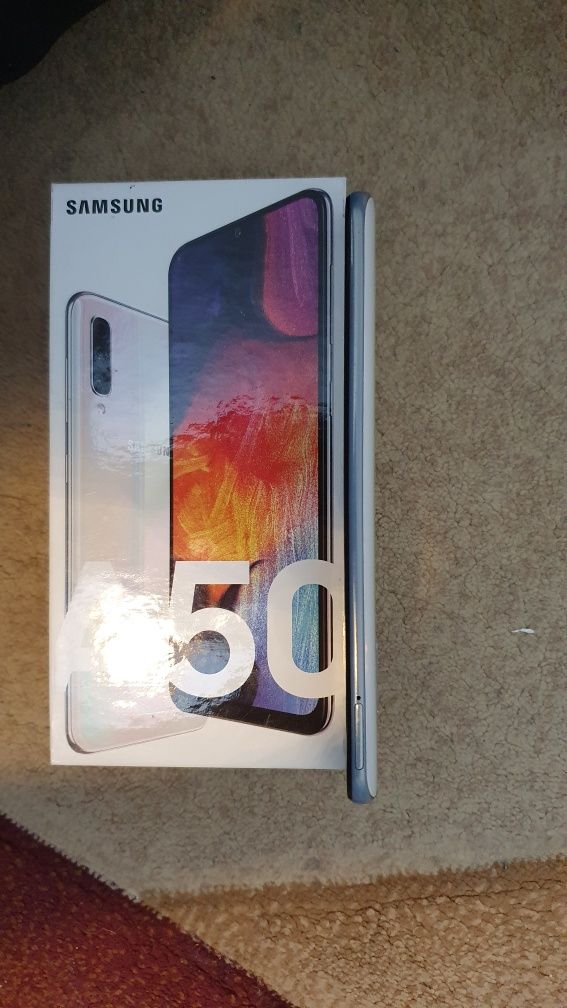 Продам samsung galaxy a50 64GB