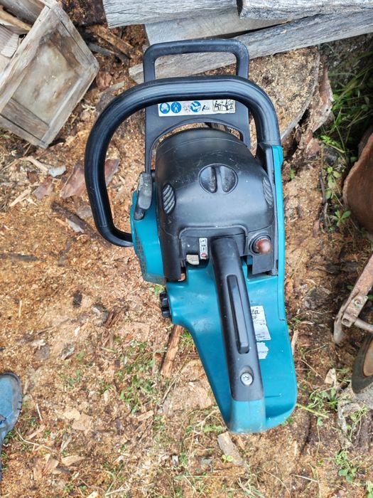 Makita EA4300F drujba