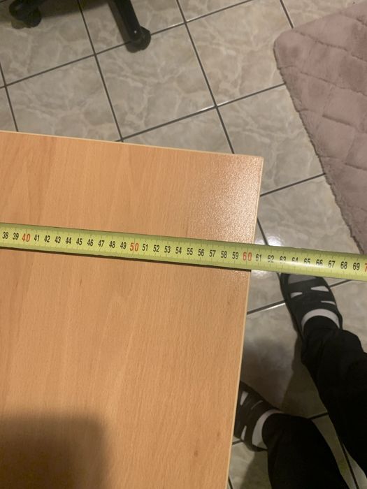 Офис бюро в идеално състояние,почти ново