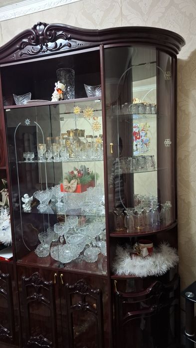 Продаётся Грка в Гостиную в хорошем состоянии