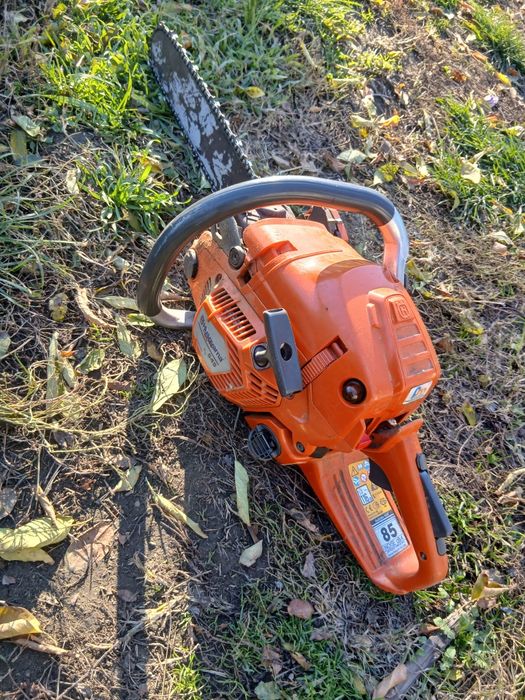 Vând husvarna 545