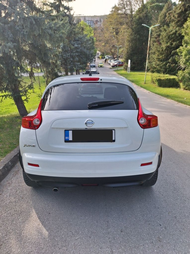 Nissan Juke 1.6 Бенз Автомат