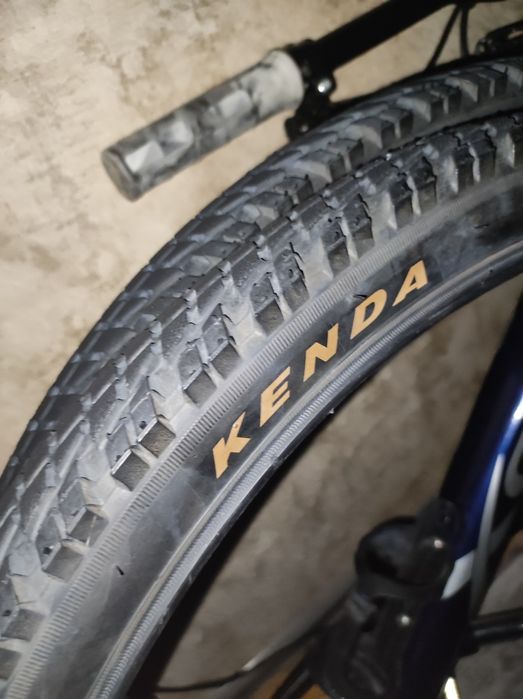 Покрышки Kenda всесезонная 26×2,1 универсальная