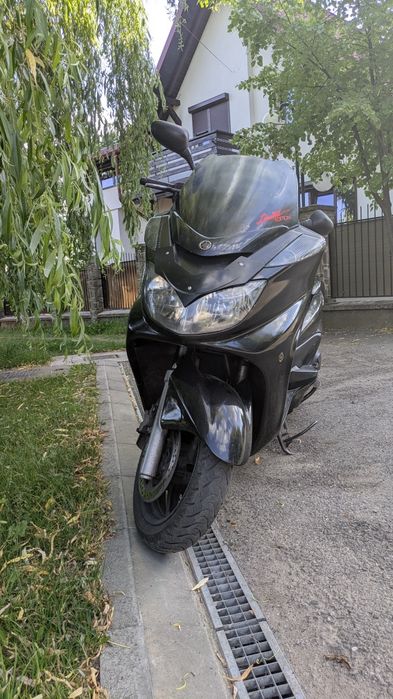 Yamaha majesty 400