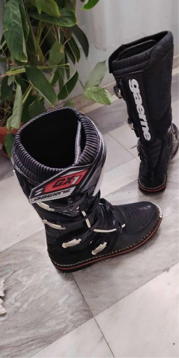 Обувки за мото крос