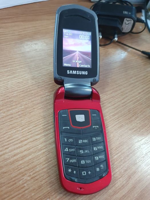 telefon Samsung E2210B perfect functional taste butoane clapeta senior