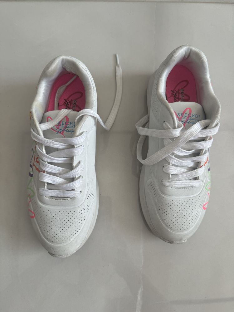 Маратонки Skechers