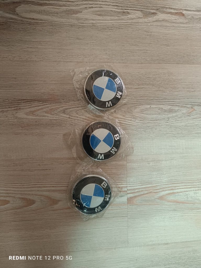 Чисто нови оригинални емблеми за BMW.
